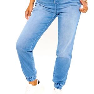 FASHION NOVA JOGGER JEANS 👖